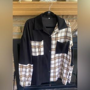 Women’s sporty, soft shacket, relaxed fit, sz L